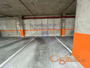 Odlična garaža na Novoj Detelinari! 12m2